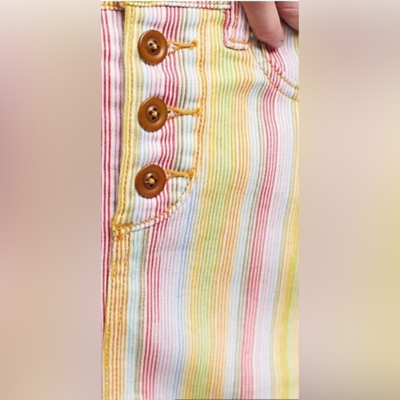 Anthropologie Maeve Striped Stretch Denim Pencil Skirt w/ Brown Buttons Size 10 - Picture 4 of 7